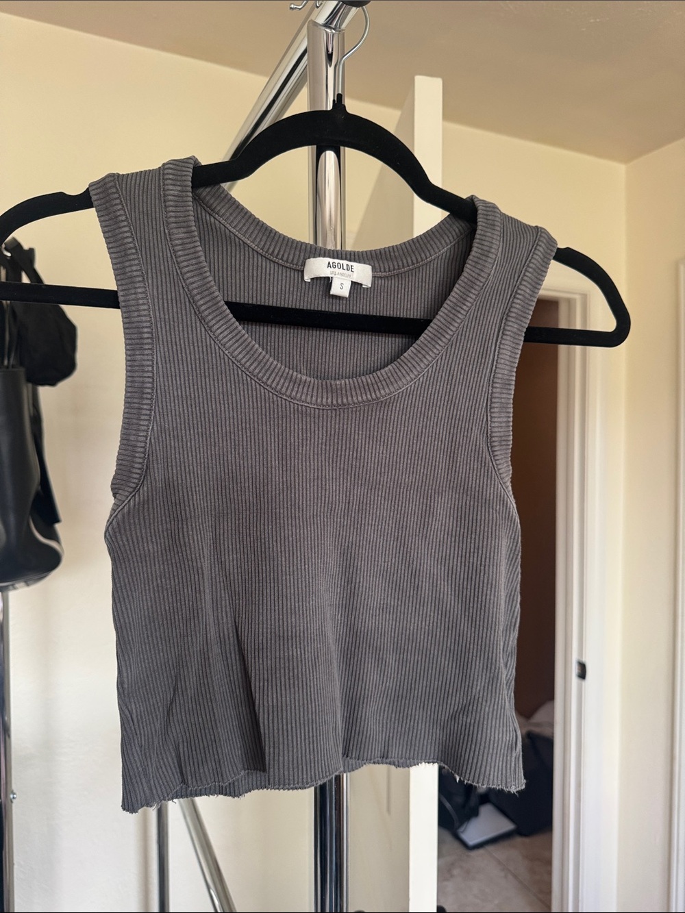 Agolde Charcoal Ribbed Crop Tank